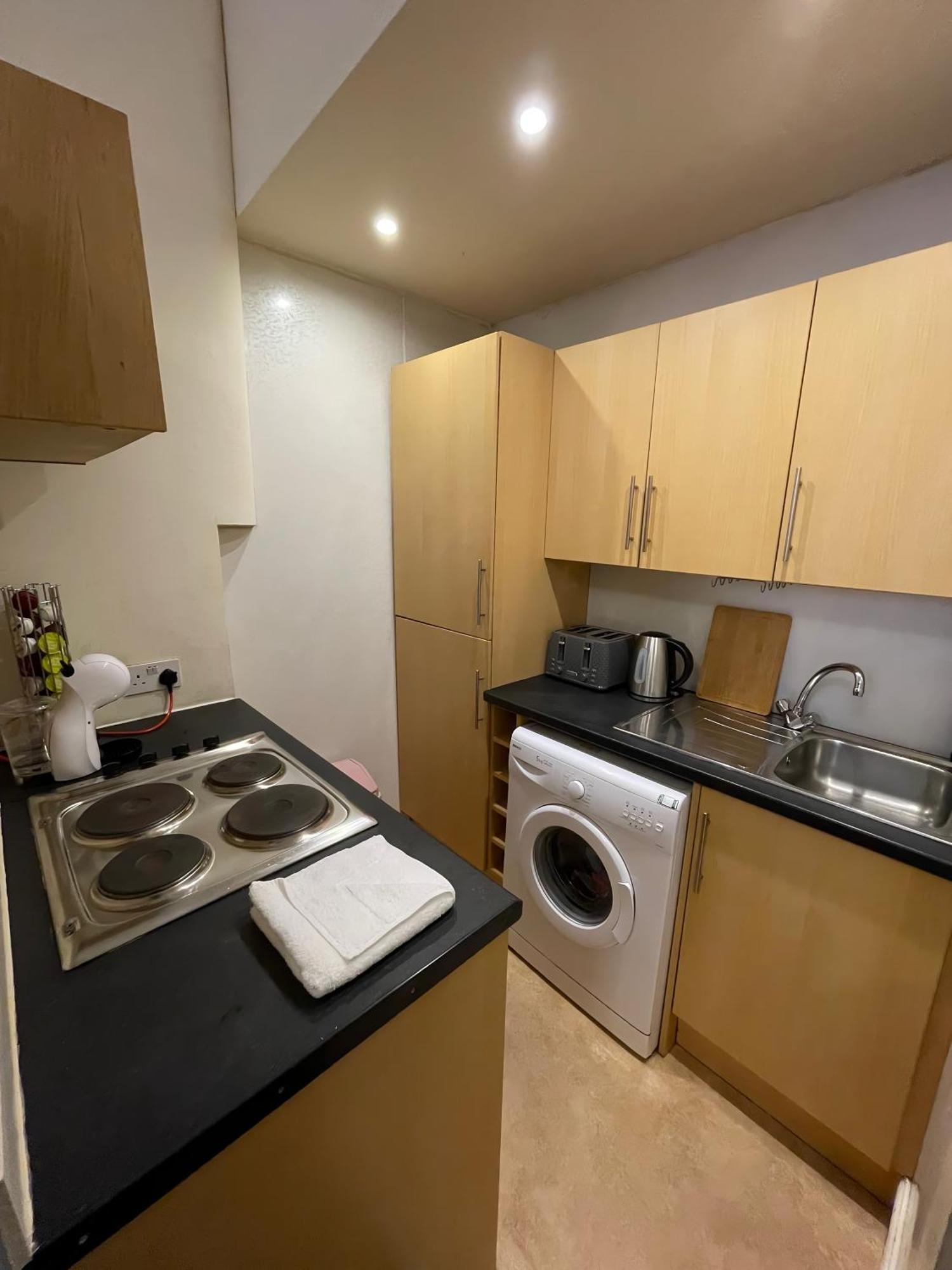 Comfy 2 Bedroom Flat Near Edinburgh City Center Extérieur photo